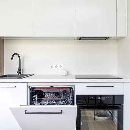 Daire Fabula Home, Monciskese - By Hello Sea Homes