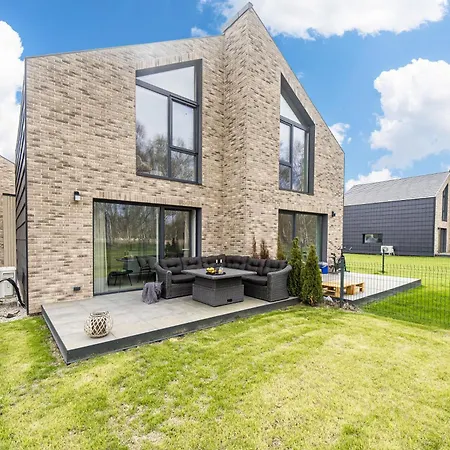 Fabula Home, Monciskese - By Hello Sea Homes Daire Palanga